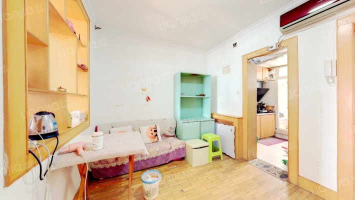 金湖路二手房实景图