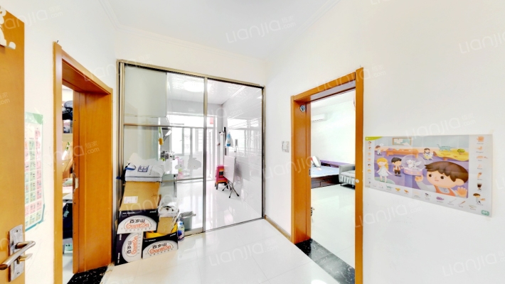 经纬四道街二手房实景图