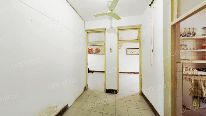 合作路201号二手房实景图