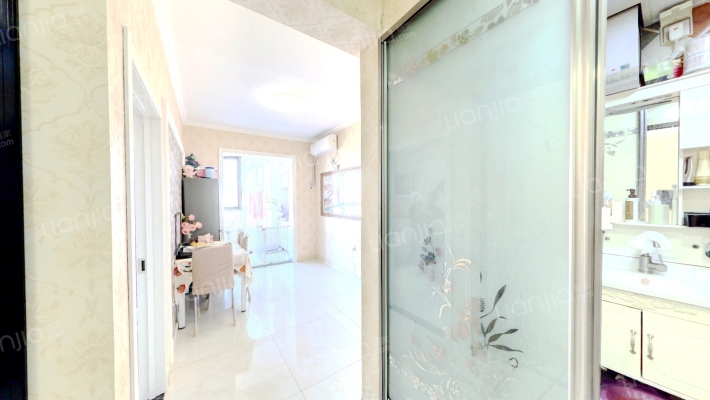 财智公馆二手房实景图