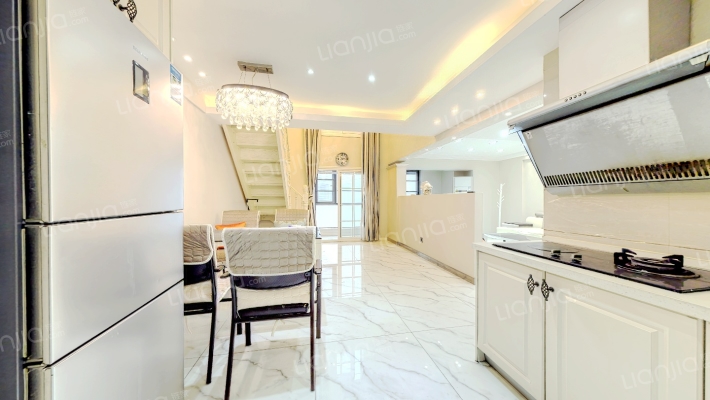 天下晶立方二手房实景图