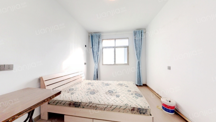 甲院二手房实景图