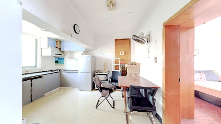 孝陵卫179号二手房实景图