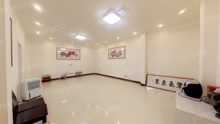 万科君悦云台二手房实景图