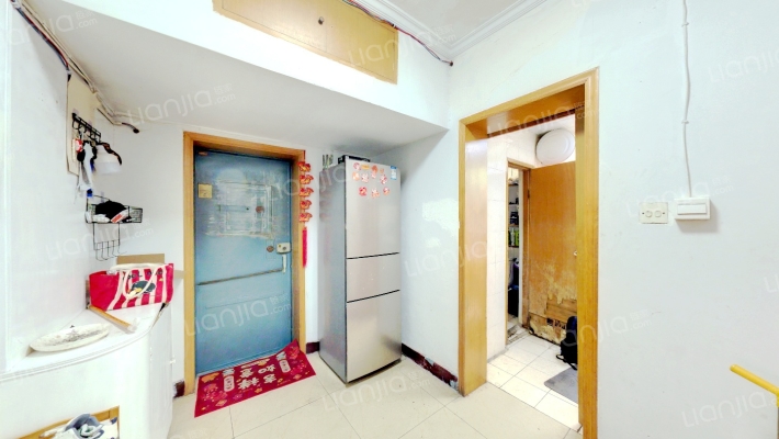 育才街农行宿舍二手房实景图