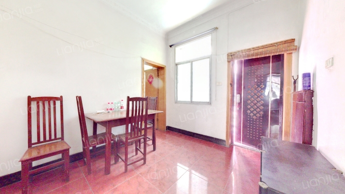 唐蔡路8号二手房实景图