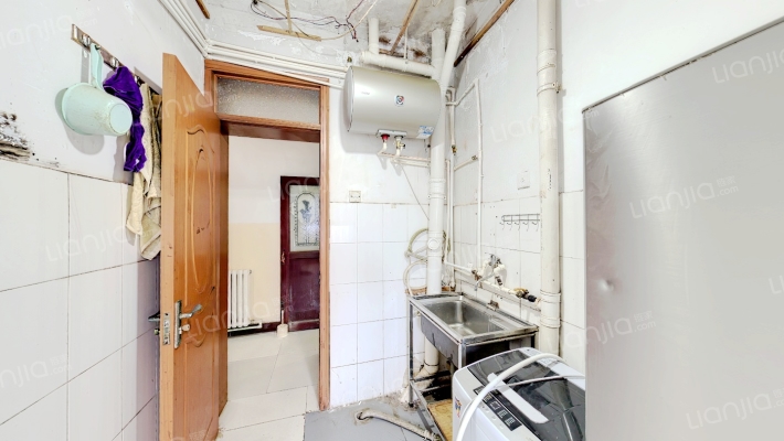 面粉厂宿舍二手房实景图