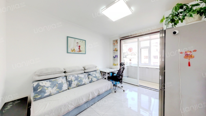 吉炭小区二手房实景图