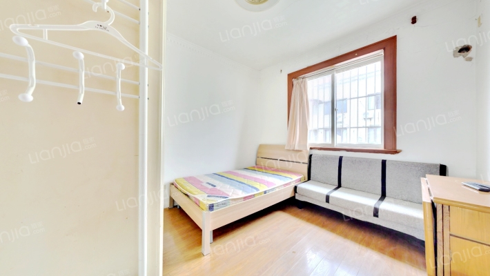 虹仙小区二手房实景图