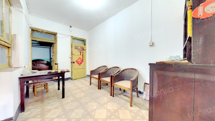 光明巷18号二手房实景图