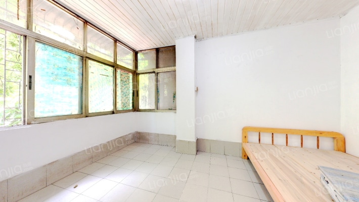 华盛楼二手房实景图