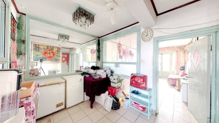 向阳街二手房实景图