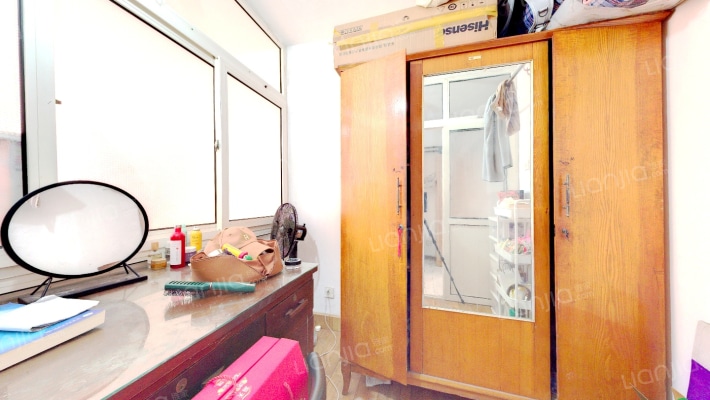 广厦小区（兴隆路）二手房实景图