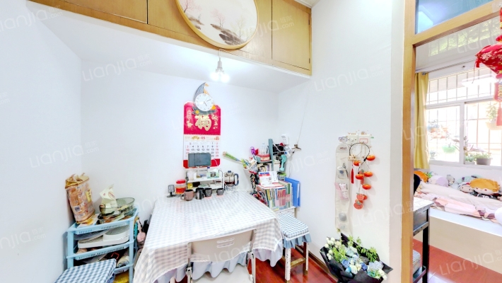 十六中宿舍二手房实景图