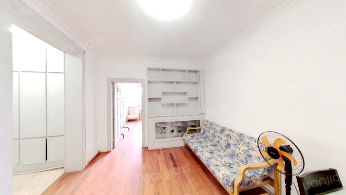 教委小区二手房实景图