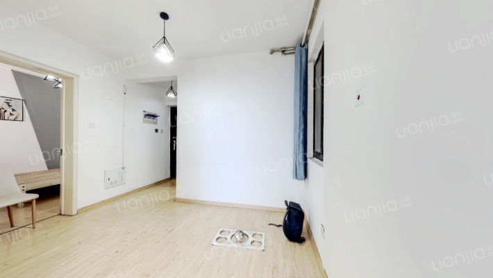 高铁都市花园和苑二手房实景图