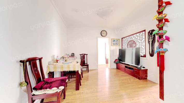 银都宫馆二手房实景图