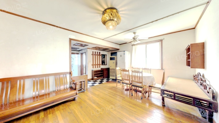 中兴新村二手房实景图