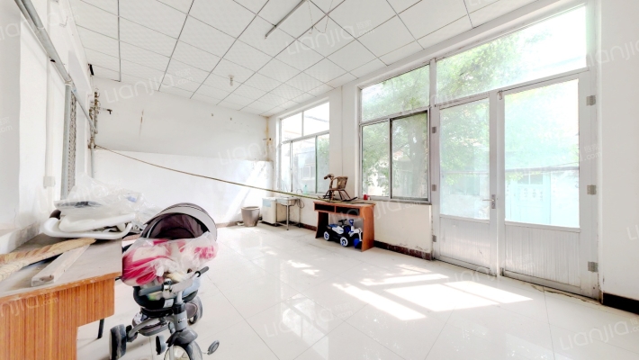 五峰路二手房实景图