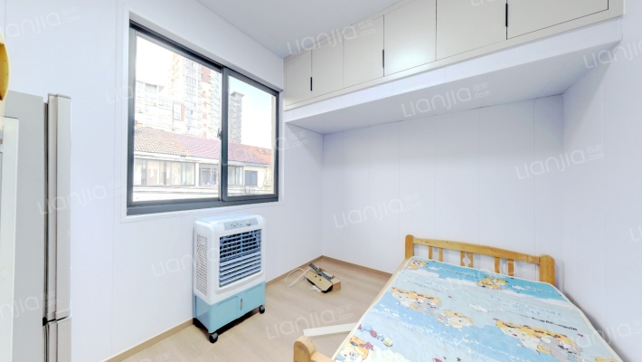 暨阳新村二手房实景图