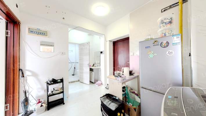 城品城二手房实景图