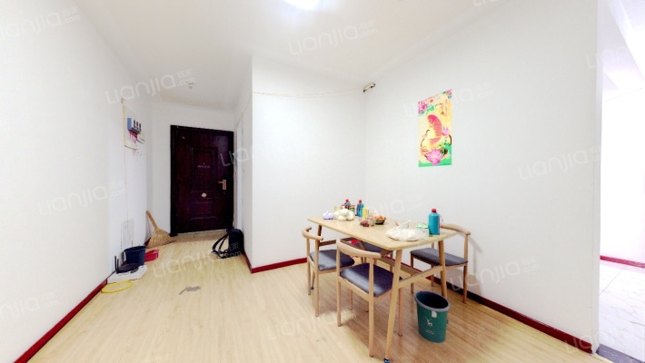 新城悦隽华庭二手房实景图