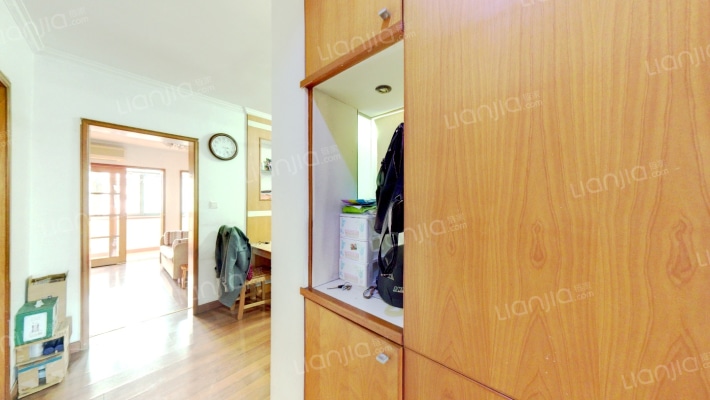 宁海路二手房实景图