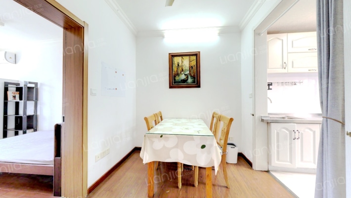 东大宿舍二手房实景图