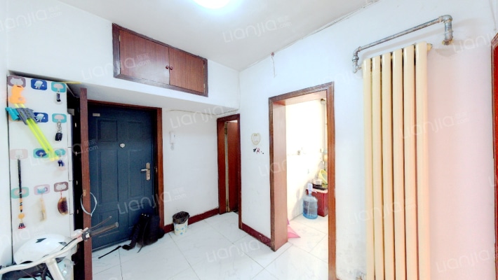 长安区法院宿舍二手房实景图