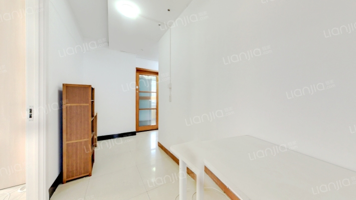 万家花园家和苑二手房实景图