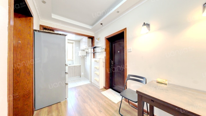 网巾市小区二手房实景图