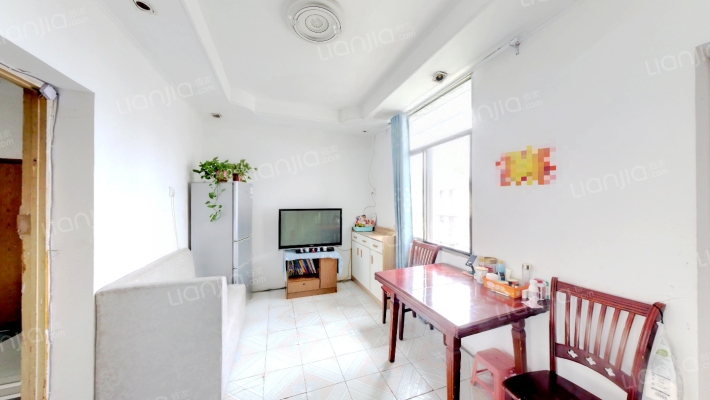 合轻家园二手房实景图