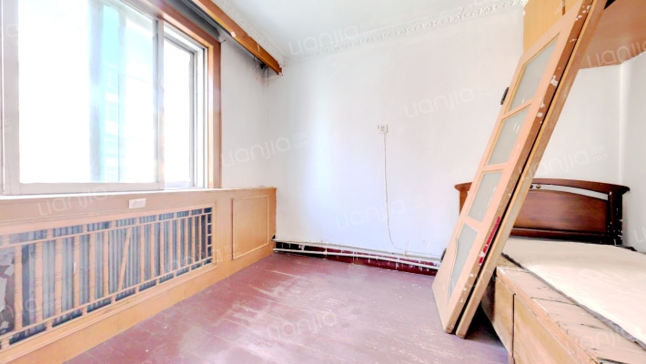 育工街二手房实景图