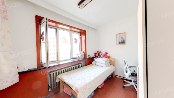 沙曼小区三街区二手房实景图