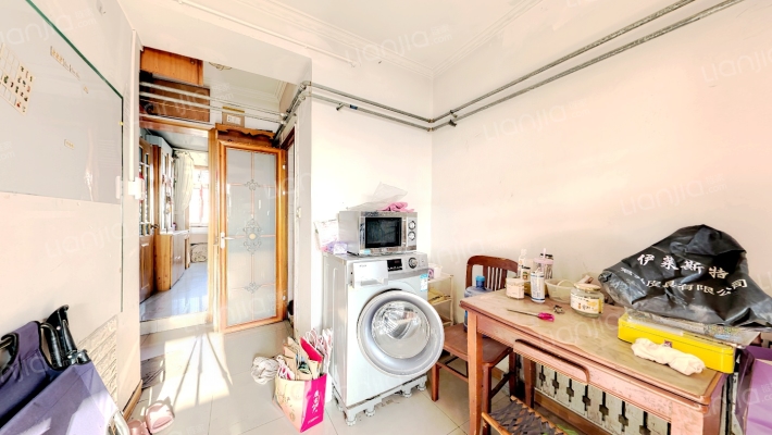 台西四路二手房实景图