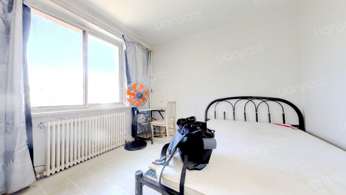 建大一期二手房实景图