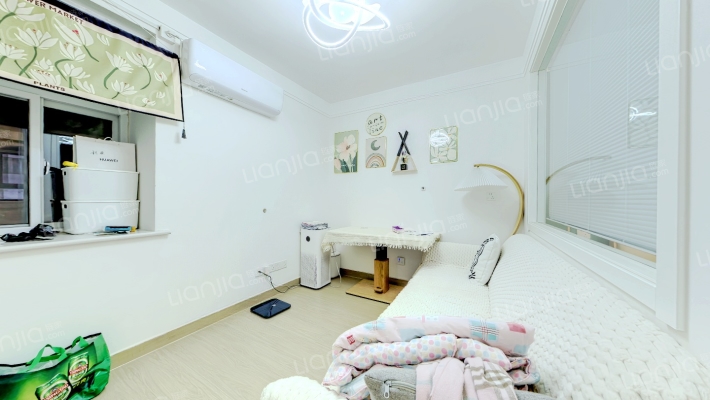 小纬四路二手房实景图