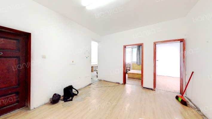 白云南路418号二手房实景图