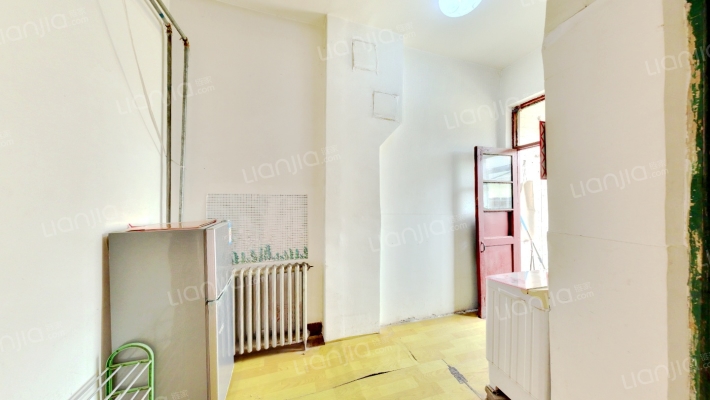 省水勘院宿舍二手房实景图