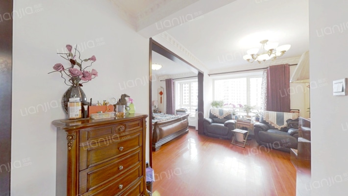 爱家星河花园二手房实景图