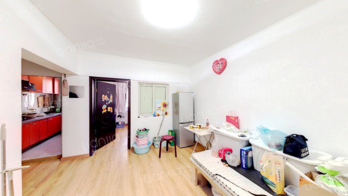 角门16号院二手房实景图