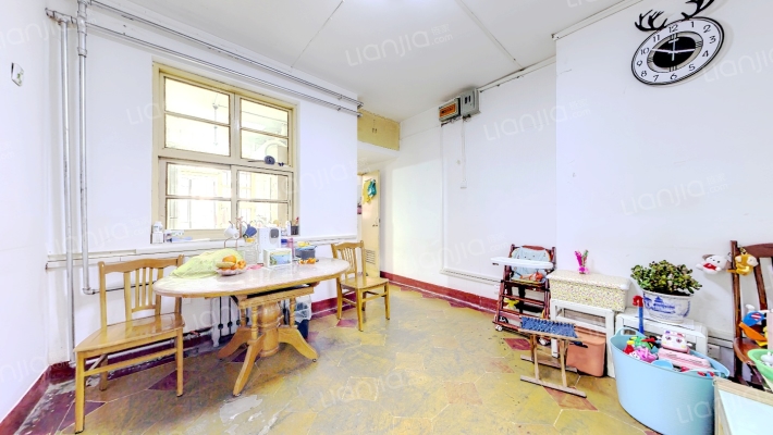 经一路180号二手房实景图