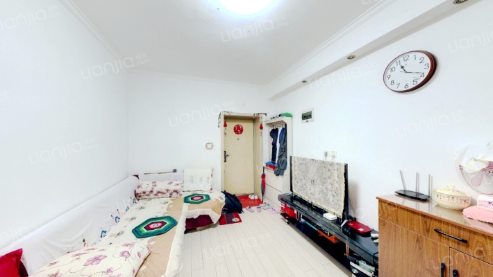 立汇美罗湾二手房实景图