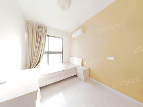 整租·檀香花园 3室1厅 南