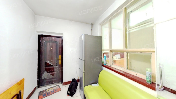 谈阁小区二手房实景图