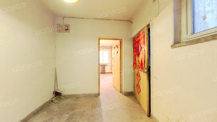 红居南街6号院二手房实景图