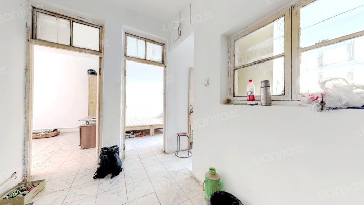 化肥厂家属楼二手房实景图