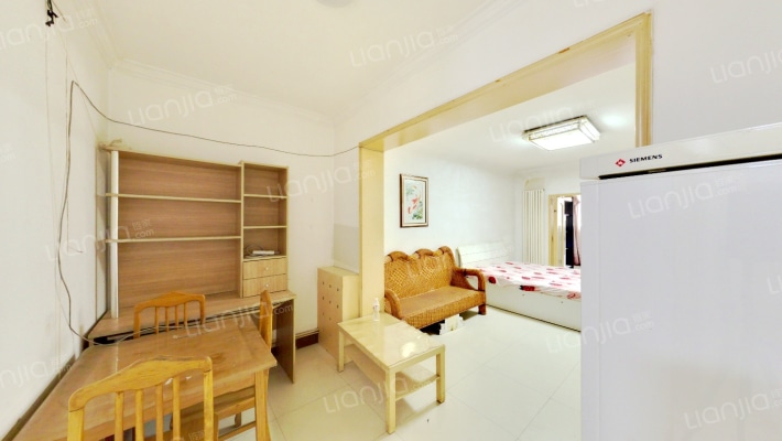 原冰里二手房实景图