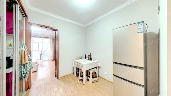 厅后街二手房实景图