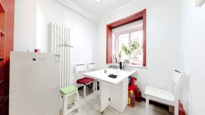 建国小经三路3号二手房实景图